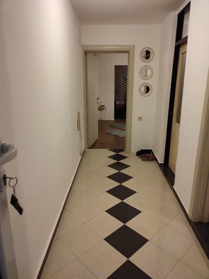 V&J Apartments Podgorica Exterior photo